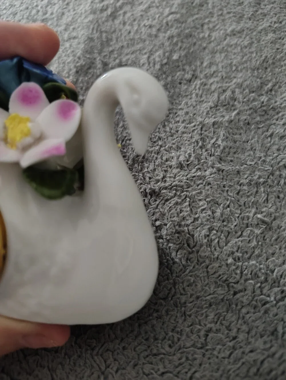 Vintage Timex Miniture Porcelain Swan Clock